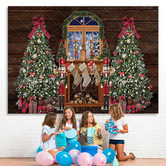 Lofaris Christmas Tree With Snowy Wood Backdrop Decoration