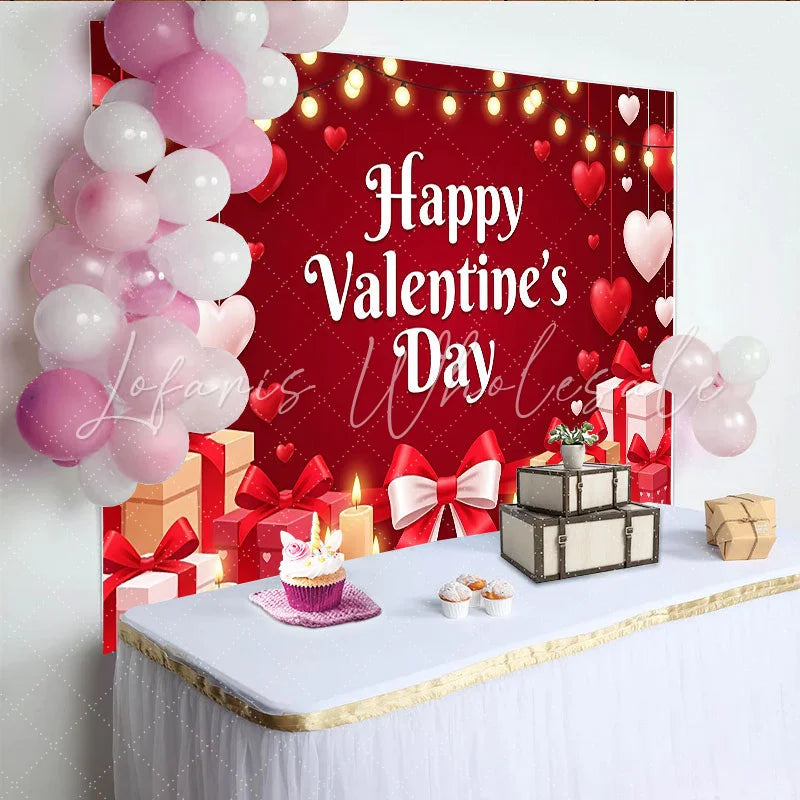 Lofaris Romantischer roter Valentinstags-Hintergrund mit Herzen Geschenken und Kerzen festliche Fotokulisse für Paare