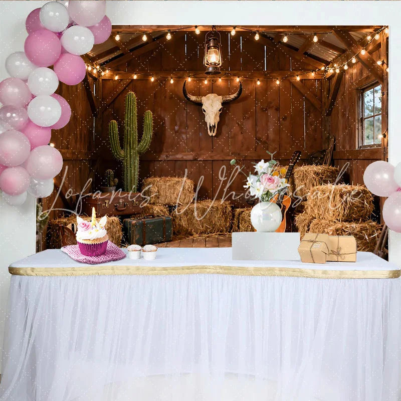 Lofaris Rustikaler Western-Hintergrund mit Scheunen-Flair und Lichterkette für Country-Partys und Fotoshootings