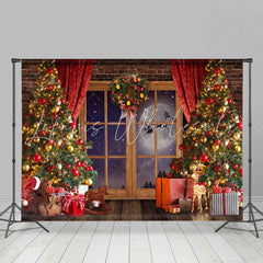 Lofaris Christmas Wreath And Trees Beside Window Backdrop