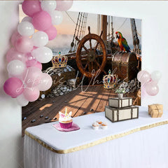 Lofaris Piratenschiff-Hintergrund mit Schatzkiste Krone und Papagei Fotokulisse für Kindergeburtstage