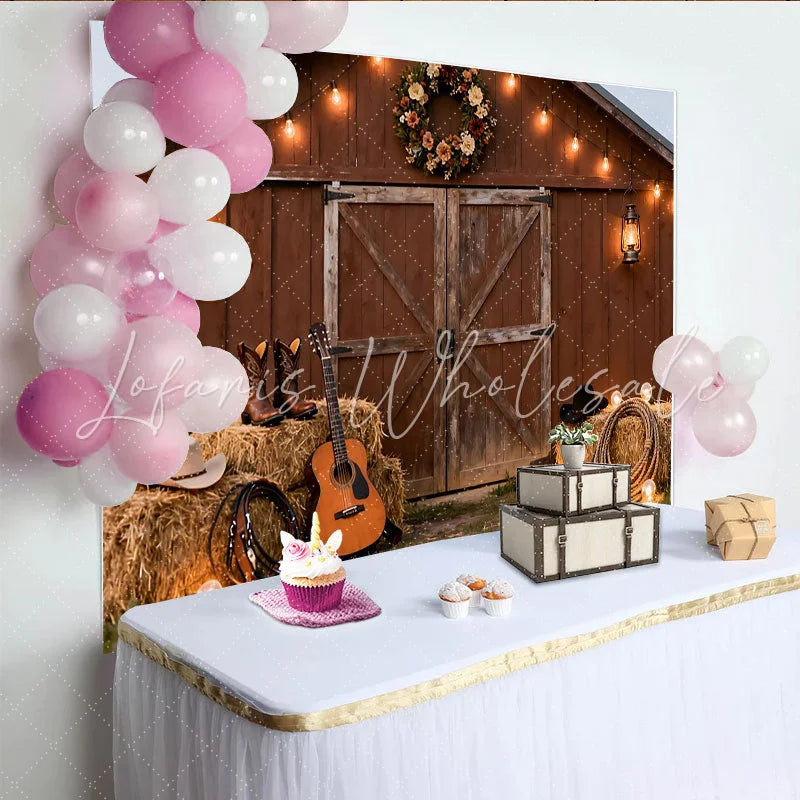Lofaris Rustikaler Scheunen-Hintergrund mit Lichterketten für Western-Partys Fotoshootings und Events