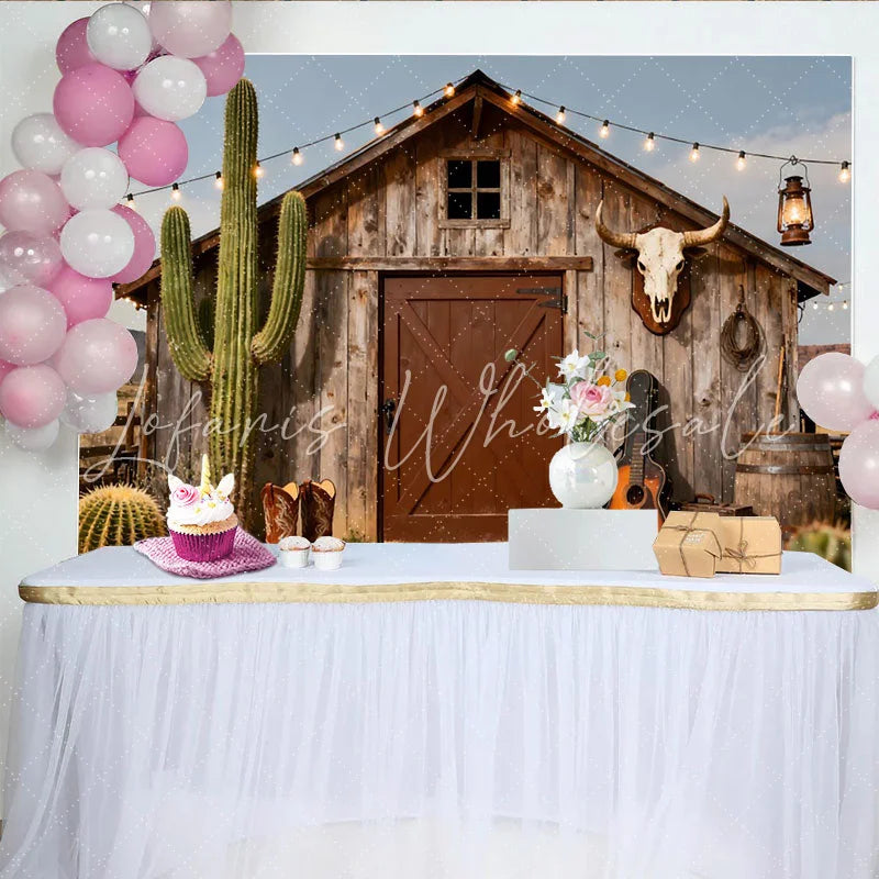 Lofaris Rustikaler Western-Scheunen-Hintergrund mit Kaktus und Lichterketten für Cowboy-Partys und Fotoshootings