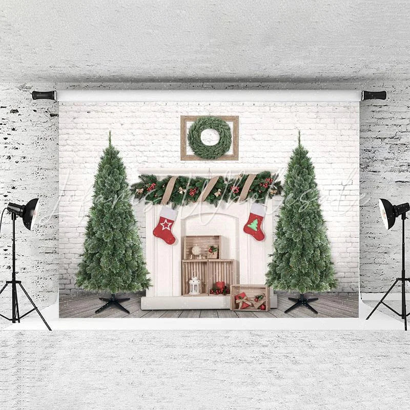 Lofaris White Brick Christmas Wreath Tree Backdrop